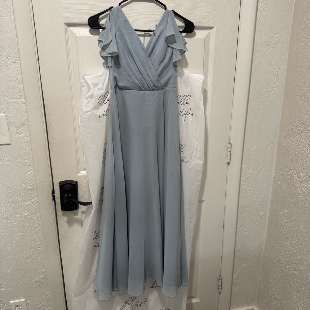 Elegant Blue Sleeveless Dress